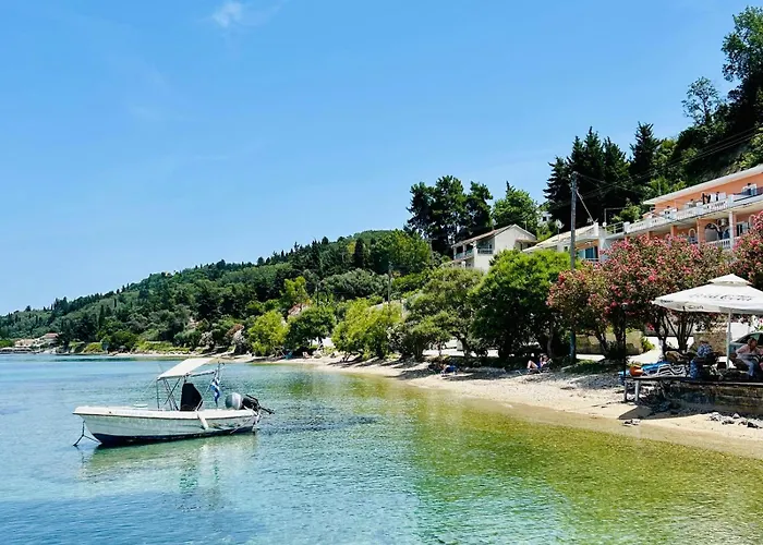 Viktor's House By The Sea * Mpoukaris