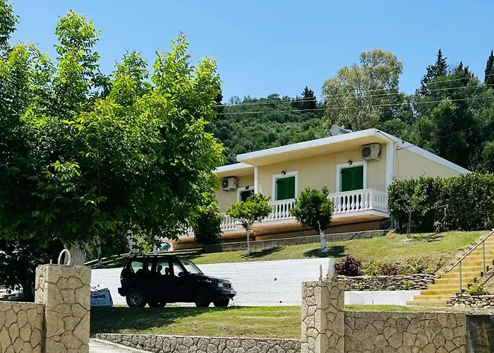 Сasa de vacaciones Viktor's House By The Sea Mpoukaris