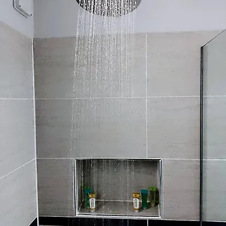 Viktor's House By The Sea بوكاري