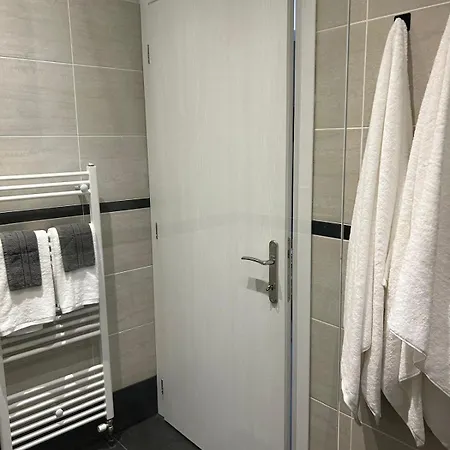 Viktor's House By The Sea Vakantiehuis Mpoukaris