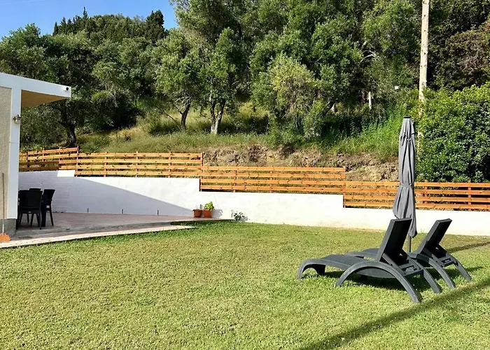 Viktor's House By The Sea Kouspades