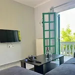 Viktor's House By The Sea * Boukaris