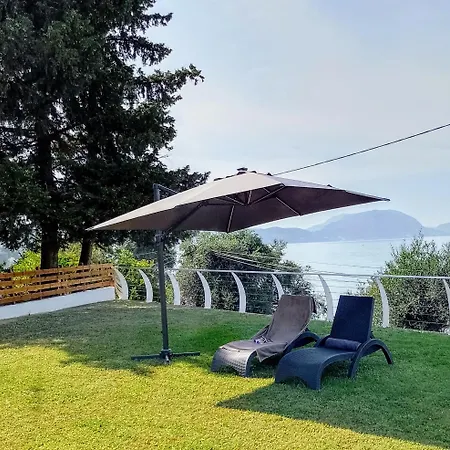 Viktor's House By The Sea *